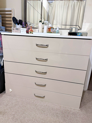 White drawer chest of - chest,