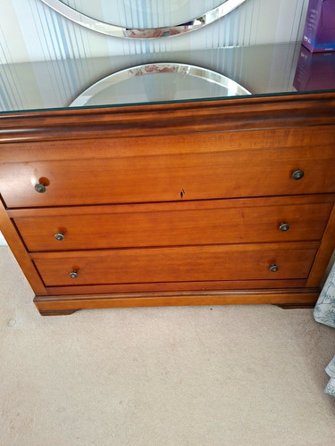 Brown wooden chest drawers - wooden,